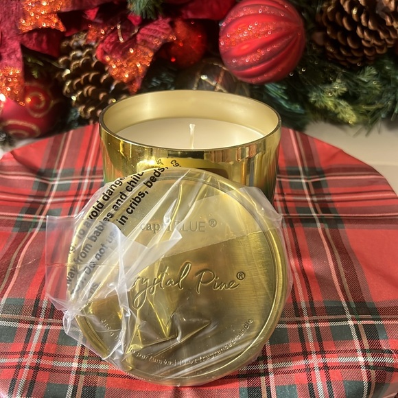 Capri Blue Crystal Pine Scented Candles for Home - Glimmer Inverted Jar Candles - Picture 3 of 7